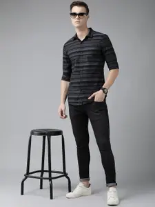 SPYKAR Men Pure Cotton Slim Fit Horizontal Stripes Casual Shirt