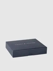 Tommy Hilfiger Men Navy Blue Applique Leather Two Fold Wallet