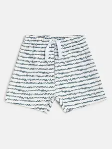 MINI KLUB Boys Cream-Coloured Pack Of 3 Printed Cotton Shorts