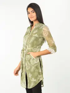 Mustard Women Green Floral Printed Casual Shirt