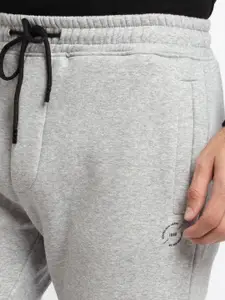 Status Quo Men Grey Solid Regular Fit Cotton Joggers