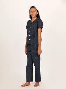 mackly Girls Navy Blue & White Pure Cotton Printed Night suit