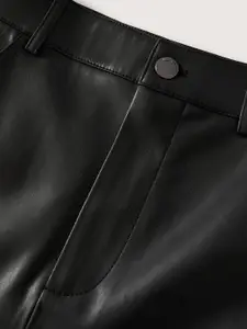 MANGO Black Solid Faux Leather Mini Skirt