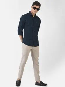 Crimsoune Club Men Navy Blue Slim Fit Tartan Checked Cotton Casual Shirt