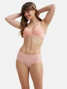 Jockey Wirefree Padded Cotton Full Coverage Tshirt Bra with Broad Fabric Straps-FE35