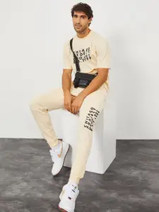 Styli Text Print Detail Slim Fit Jogger with Pockets