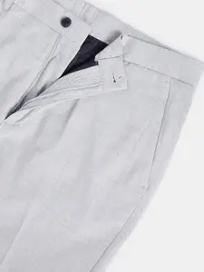 Arrow New York Men Grey Solid Smartflex Formal Trousers