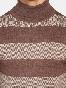 Blackberrys Men Brown & White Colourblocked Pullover