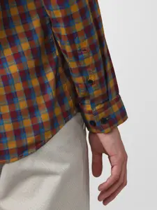 Van Heusen Sport Men Yellow Slim Fit Buffalo Checks Cotton Casual Shirt