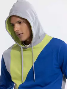 Snitch Men Blue Colourblocked Hooded Cotton Sweatshirt
