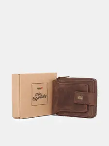 SPYKAR Men Brown Leather Zip Around Wallet