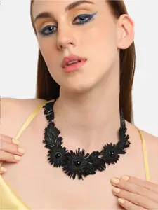 SOHI Black Open Necklace