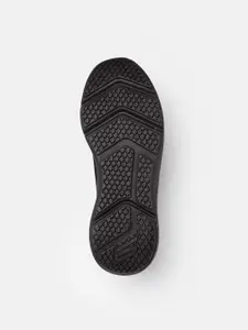 Skechers Women GO RUN ELEVATE - ENHANCE Mesh Running Shoes