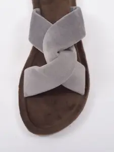 Apratim Women Grey Open Toe Flats