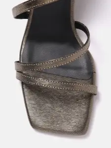 DressBerry Women Block Heels