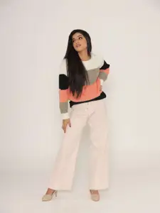 KASMA Women White & Black Colourblocked Wool Pullover