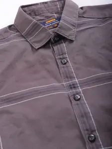 The Indian Garage Co Men Checked Pure Cotton Casual Shirt