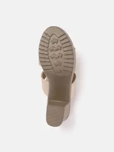 Carlton London Block Heel Sandals