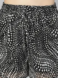 Oxolloxo Women Black Printed Loose Fit Yoga Shorts