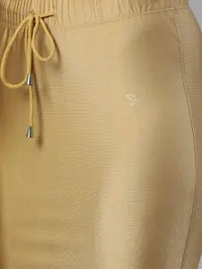 TWIN BIRDS Women Pack Of 2 High rise Stretchable Shimmer Saree Shape Wear