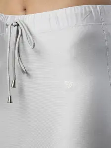 TWIN BIRDS Women pack of 2 High rise Stretchable Shimmer Saree shape wear