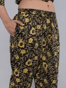 ROOPWATI FASHION Women Plus Size Floral Printed Pure Cotton Night suit