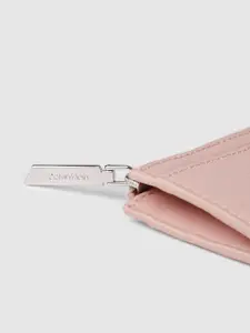 Calvin Klein Women Printed Card Holder