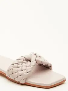 Tokyo Talkies Women Open Toe Flats