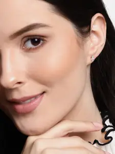 Zavya Sterling Silver Leaf Studs