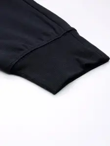 Tommy Hilfiger Men Solid Mid-Rise Joggers