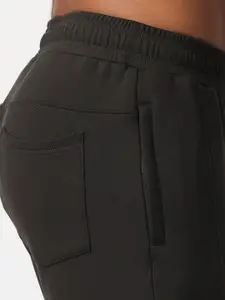 AESTHETIC NATION Men Training Joggers