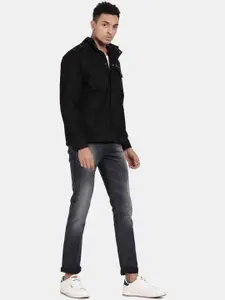 t-base Men Colourblocked Cotton Windcheater Tailored Jacket