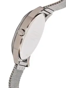 GIORDANO Women Beige Dial & Silver Toned Bracelet Style Straps Analogue Watch