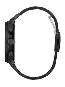 GUESS Men Skeleton Dial & Stainless Steel traps Analogue Watch GW0539G3