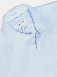 U.S. Polo Assn. Men Cotton Printed Casual Shirt