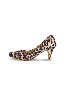 SHUZ TOUCH Printed Closed Back Kitten Pumps