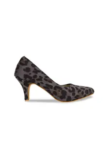 SHUZ TOUCH Printed Closed Back Pumps