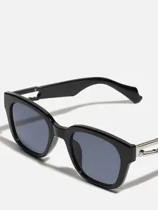 HAUTE SAUCE by  Campus Sutra Women Wayfarer Sunglasses With Polarised Lens