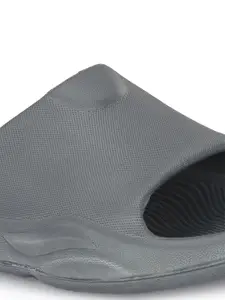 HRX by Hrithik Roshan Men Rubber Sliders