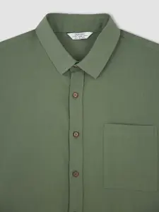 DeFacto Men Pure Cotton Regular Fit Casual Shirt