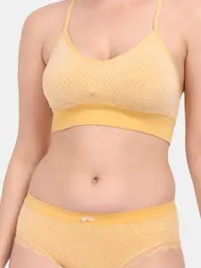 Amour Secret Pack Of 2 Printed Sports Lightly Padded Bra & Panty