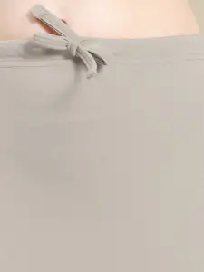 Jaanvi Fish-Cut Saree Shapewear