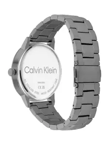 Calvin Klein Men Linked Analogue Watch 25200054