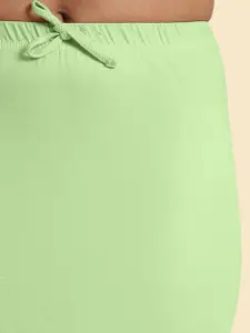 Jaanvi Fish-Cut Saree Shapewear