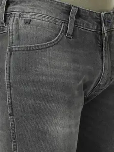 Wrangler Men Skanders Slim Fit Heavy Fade Stretchable Jeans