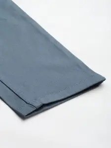 The Roadster Life Co. Men Textured Chino Trousers