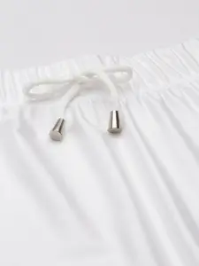 TWIN BIRDS Women Nylon High rise Stretchable Shimmer Saree shape wear