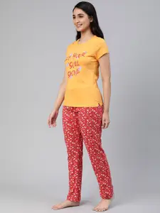 LYRA Women Floral Printed Pure Cotton Night Suit