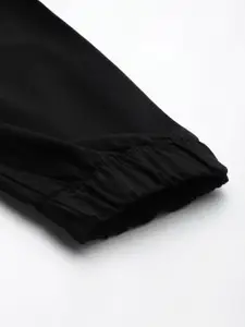 Roadster Men Solid Regular Fit Low-Rise Plain Woven Flat-Front Joggers