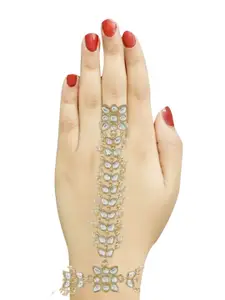 I Jewels Women Gold-Plated Kundan Studded & Beaded Ring Bracelet
